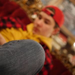 Meet your Posher, Florin